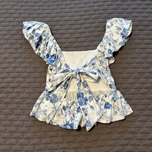 Mi Ami by Francescas | Floral Open Tie in Back Linen Top-Size M